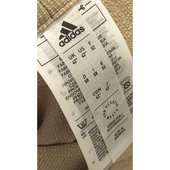 Adidas Crosshatch Golf Shorts Khaki 42" Waist Mens Casual Outdoor Bottoms. NWT - Picture 2 of 11